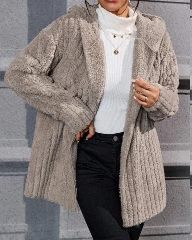 New Warm And Fashionable Jacket